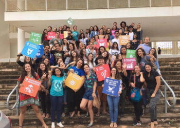 Você está vivendo ou apenas esperando o momento certo? Por que a cautela é inimiga da juventude